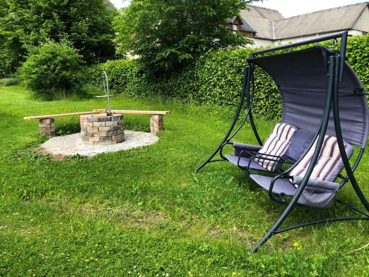 Ferienhaus Eifel Charlotte Dahlem  Buitenkant foto